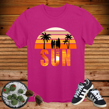 🌅 Sunset Surf Vibes - Retro Beach Surfing T-Shirt 🌊🏄