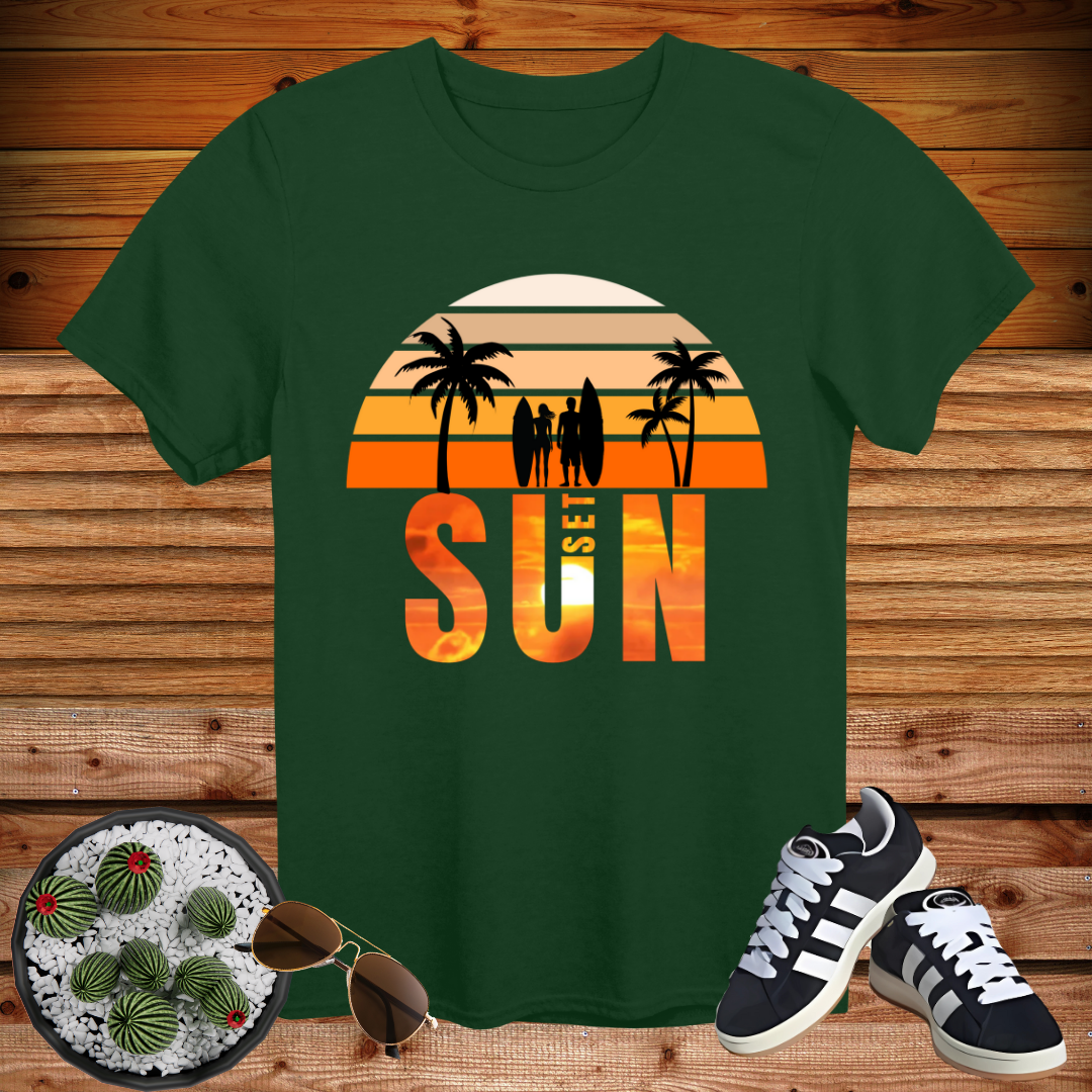 🌅 Sunset Surf Vibes - Retro Beach Surfing T-Shirt 🌊🏄