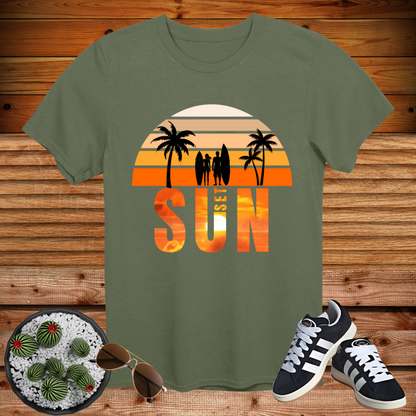 🌅 Sunset Surf Vibes - Retro Beach Surfing T-Shirt 🌊🏄